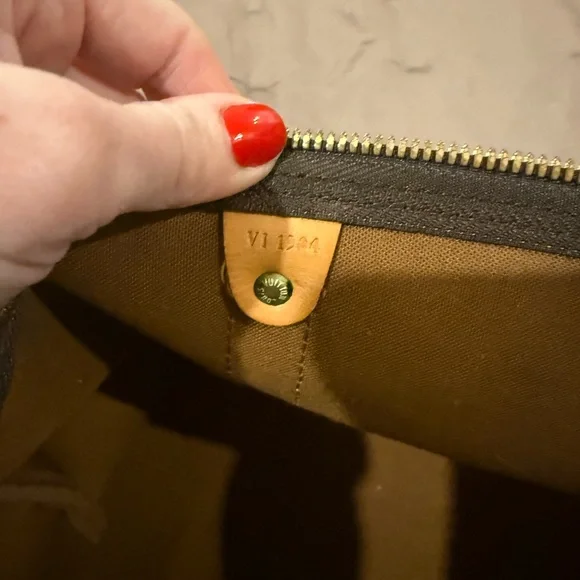 Louis Vuitton keep all 50 - Picture 9 of 12